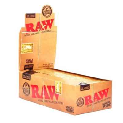 RAW CLASSIC SINGLE WIDE ROLLING PAPER 50'S